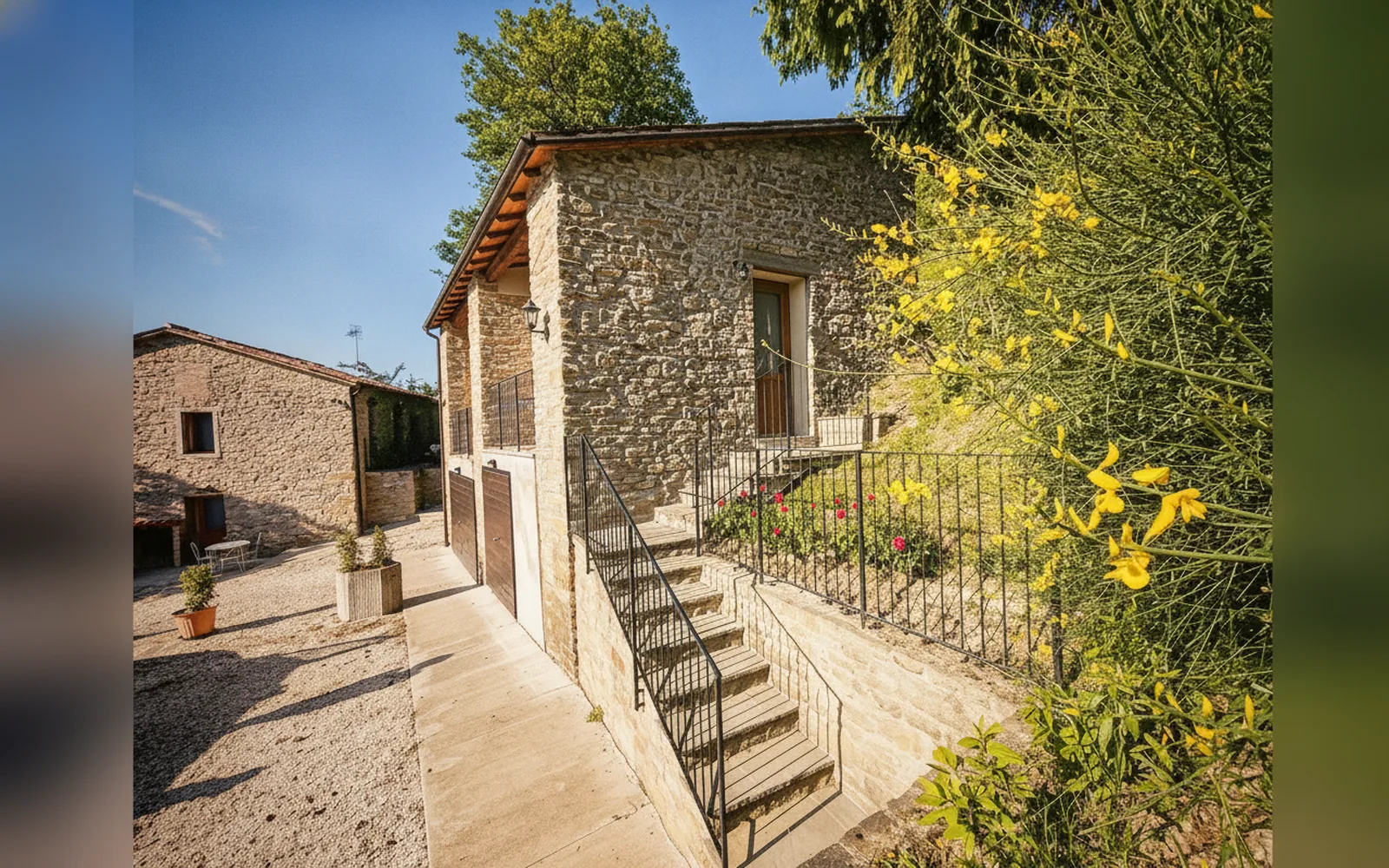 Esterni di Agriturismo le Fontanelle - Podere Piana, Castel del Rio (Emilia-Romagna) (foto 11)