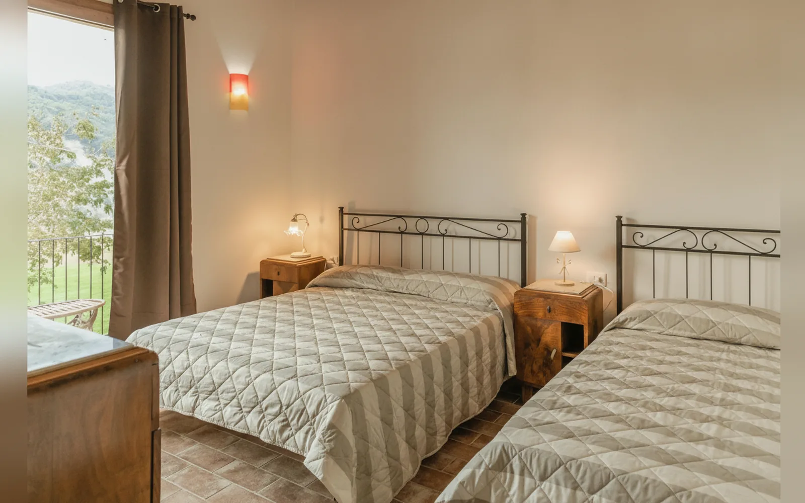 Esterni di Agriturismo le Fontanelle - Podere Piana, Castel del Rio (Emilia-Romagna) (foto 16)